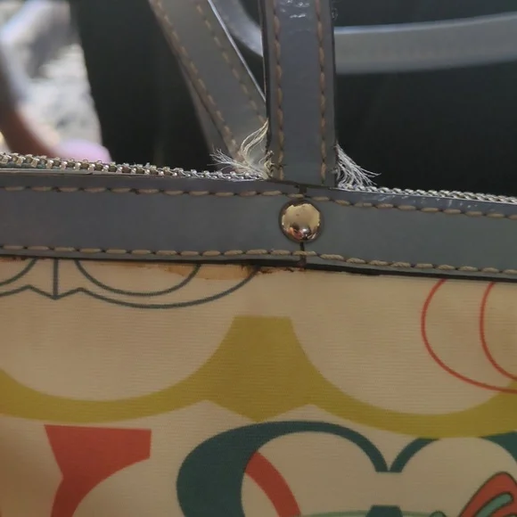 Women's coach purse - Picture 3 of 13